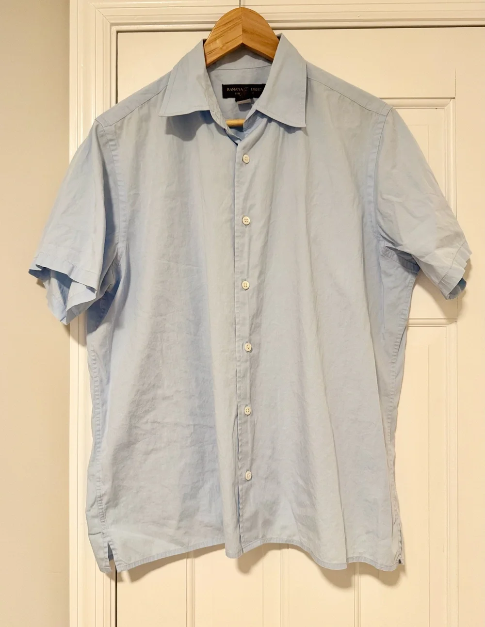 Banana Republic Stretch Classic Shirt Mens Medium Light Blue Short Sleeve Cotton